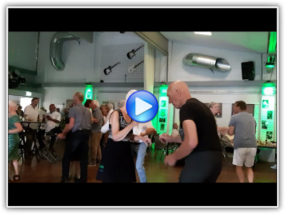 Cosy Rockers boekt u bij www.kwekel-evenementen.nl