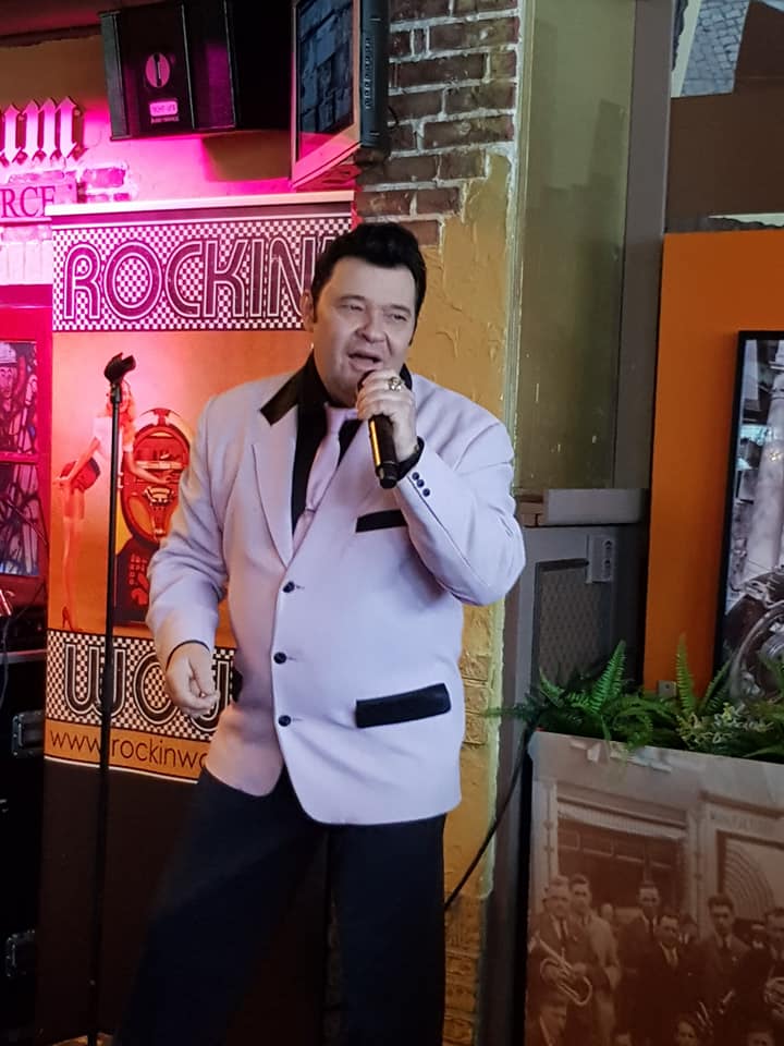 Fonzy Reno boekt u bij www.kwekel-evenementen.nl